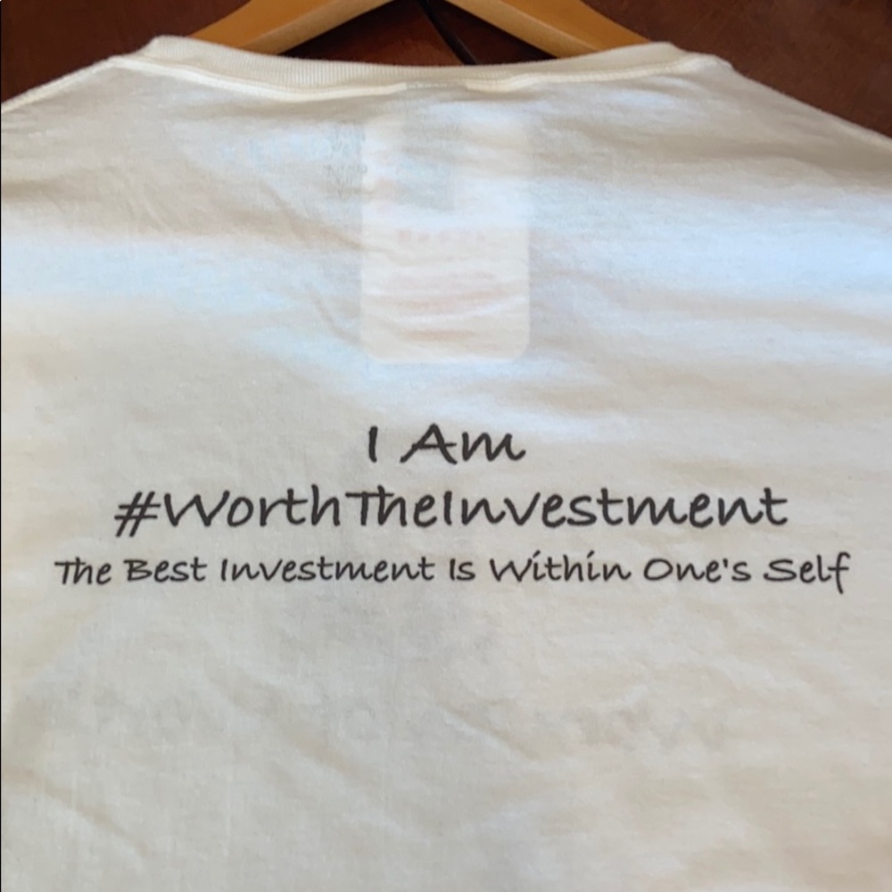 Woman of Worth T-shirt - Picture 4 of 5